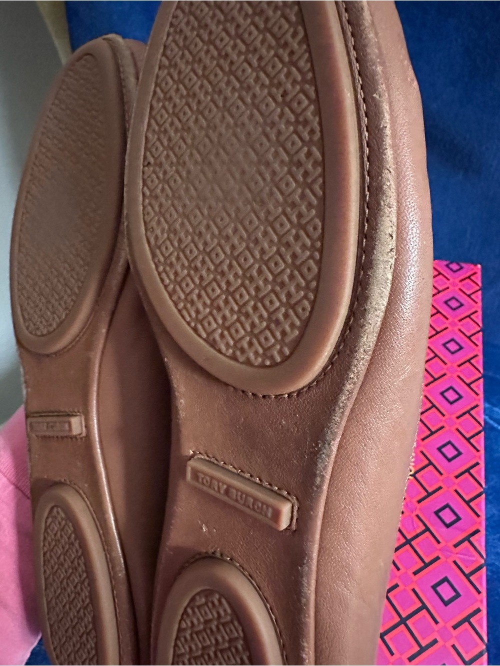 Tory Burch Chestnut / Praline Leather Ballet Flats with Gold Logo Medallion - Picture 12 of 14